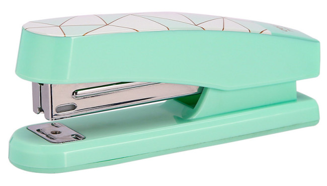 Степлер Deli E0402F Macaron 24/6 26/6 (25листов) цвет в ассортименте